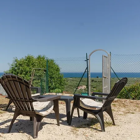 Ferienhaus Pagliaio Tipico Nello Junno Mattinata